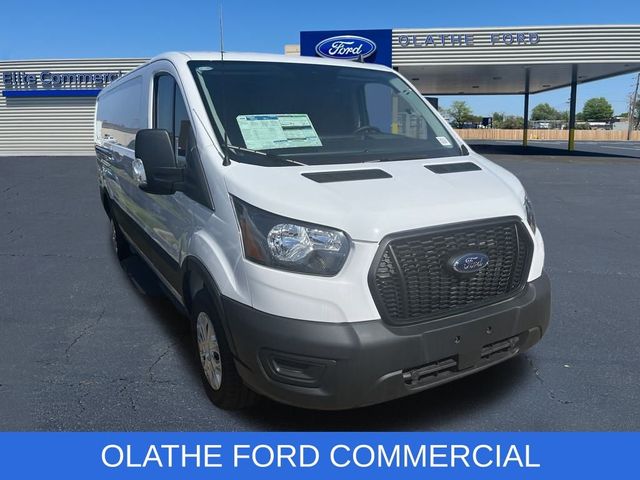 2023 Ford Transit Base