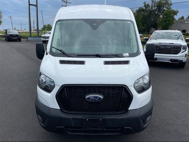 2023 Ford Transit Base