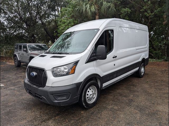 2023 Ford Transit Base