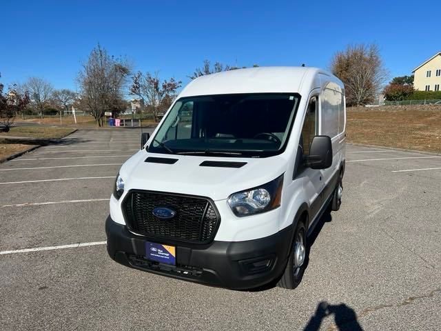 2023 Ford Transit Base