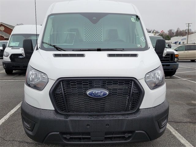 2023 Ford Transit Base