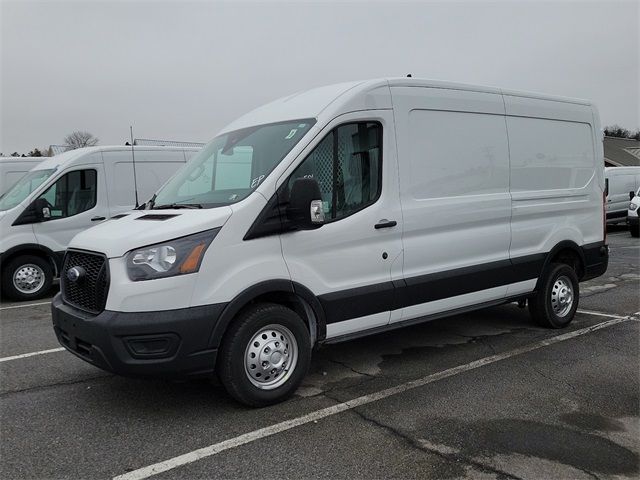 2023 Ford Transit Base