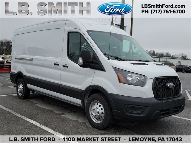 2023 Ford Transit Base