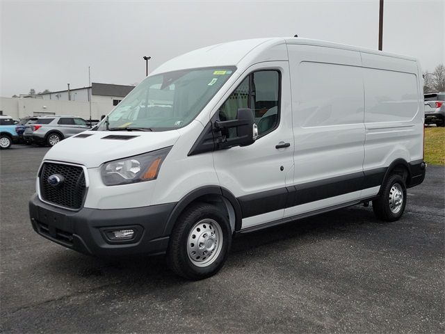 2023 Ford Transit Base