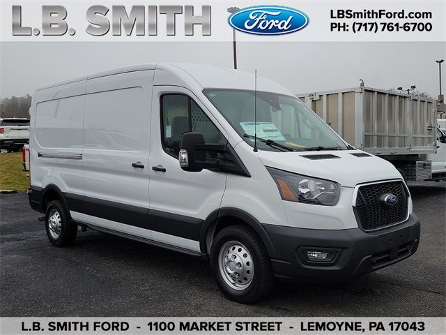 2023 Ford Transit Base