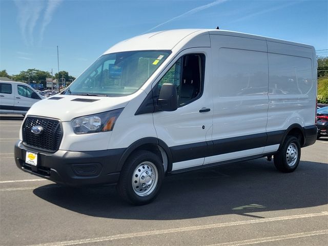 2023 Ford Transit Base