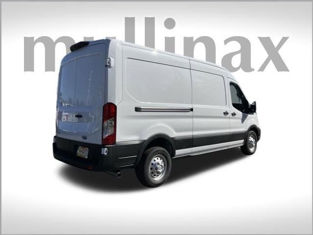 2023 Ford Transit Base