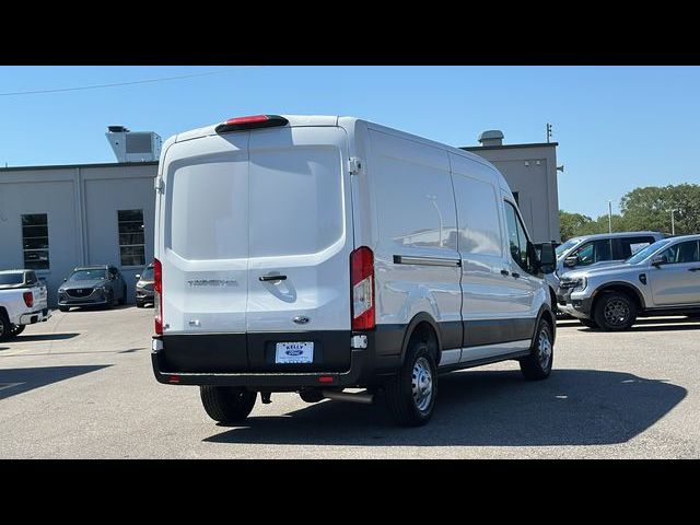 2023 Ford Transit Base