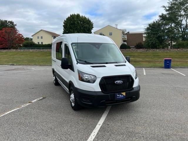 2023 Ford Transit Base