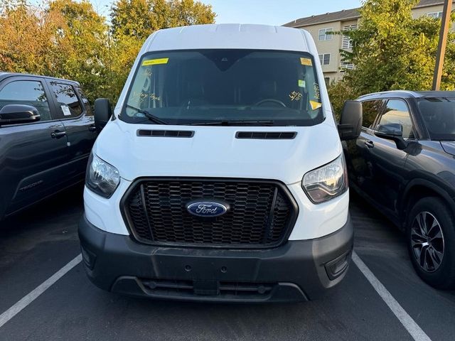 2023 Ford Transit Base