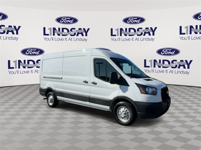 2023 Ford Transit Base