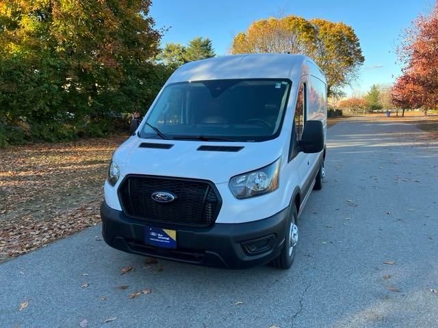 2023 Ford Transit Base