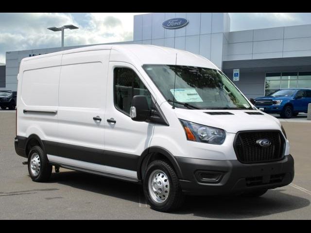 2023 Ford Transit Base