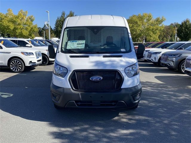 2023 Ford Transit Base