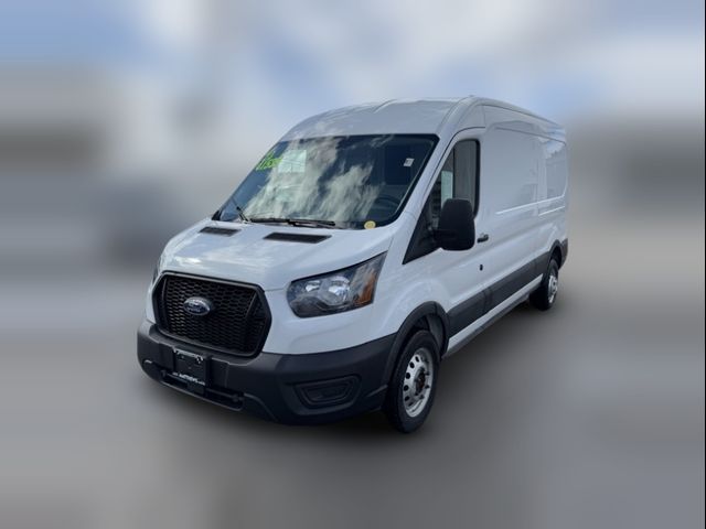 2023 Ford Transit Base