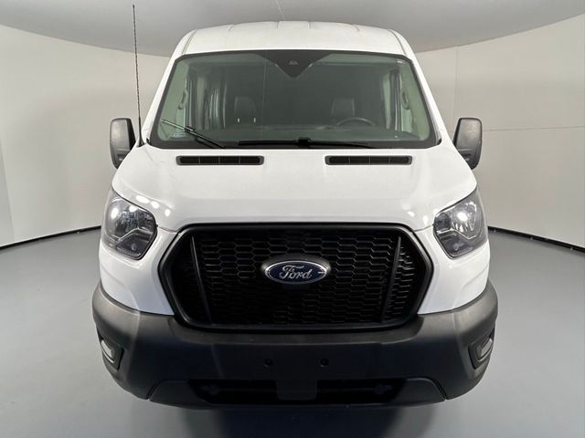 2023 Ford Transit Base