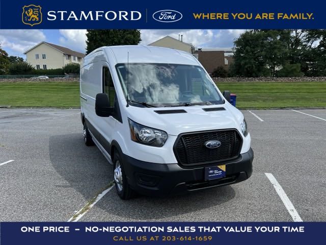 2023 Ford Transit Base