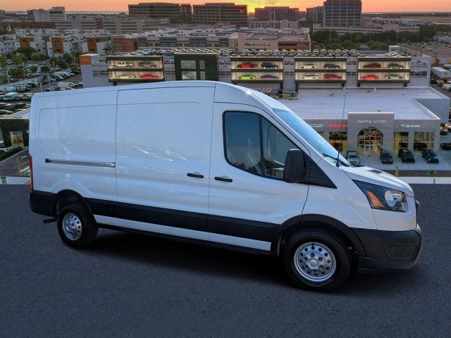 2023 Ford Transit Base