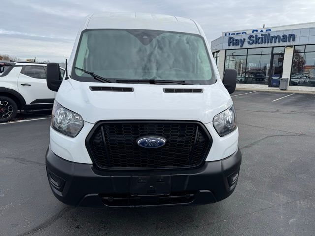 2023 Ford Transit Base