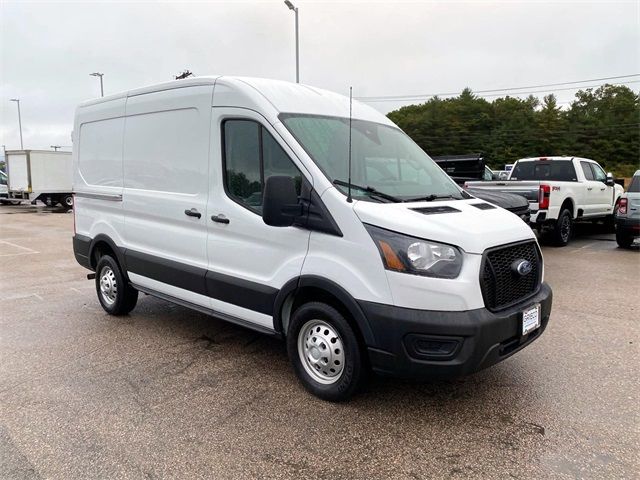 2023 Ford Transit Base