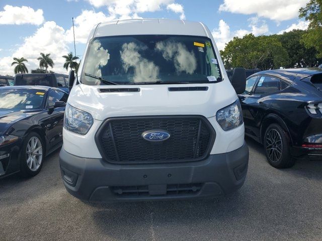 2023 Ford Transit Base