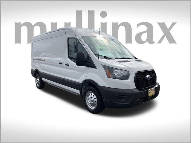 2023 Ford Transit Base