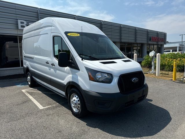 2023 Ford Transit Base