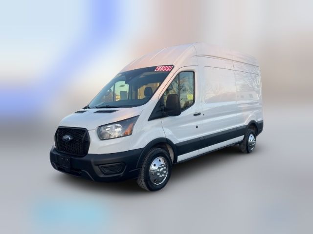 2023 Ford Transit Base