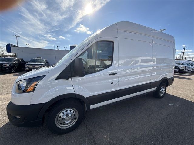 2023 Ford Transit Base