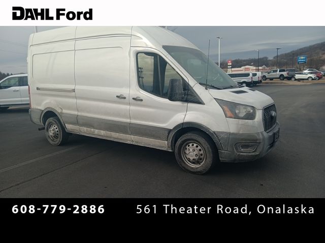 2023 Ford Transit Base