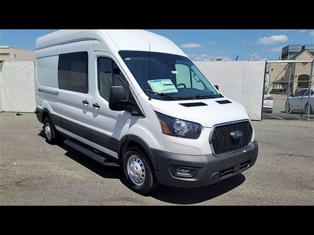 2023 Ford Transit Base