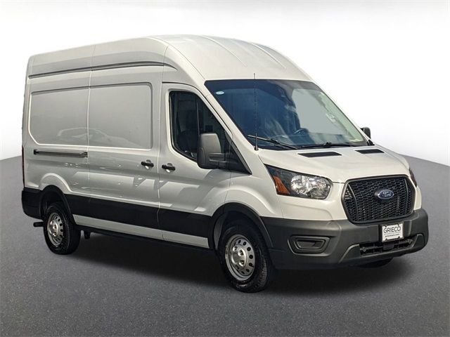 2023 Ford Transit Base