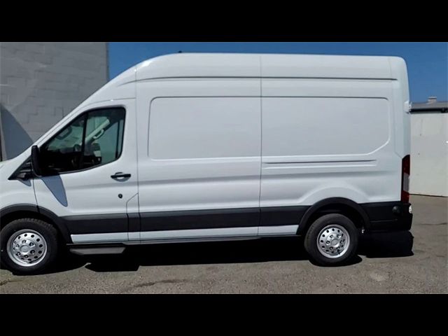 2023 Ford Transit Base