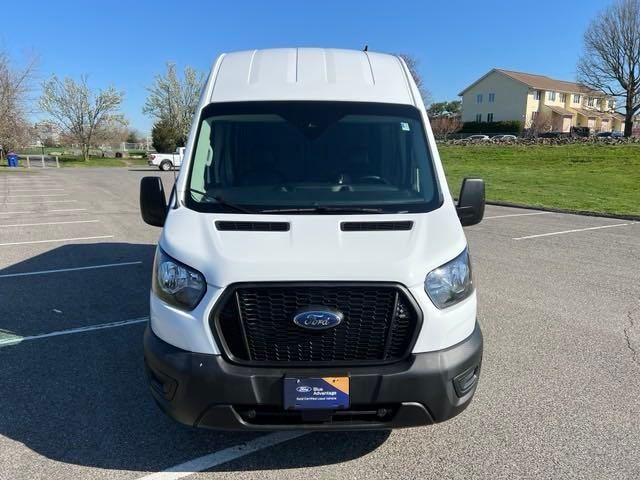 2023 Ford Transit Base