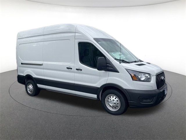 2023 Ford Transit Base