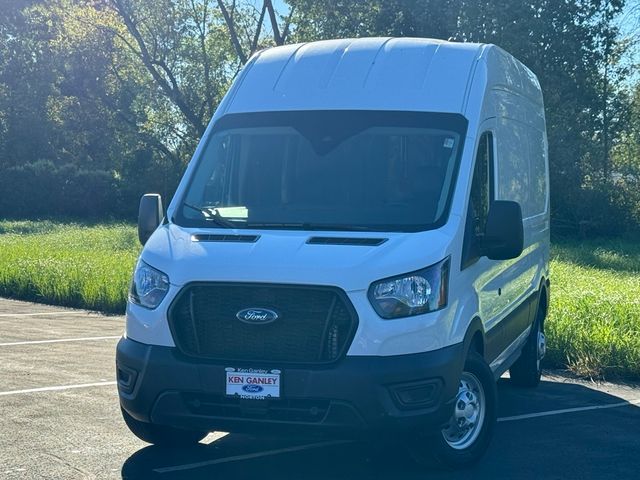 2023 Ford Transit Base