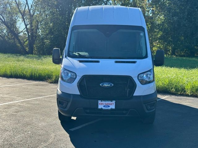 2023 Ford Transit Base