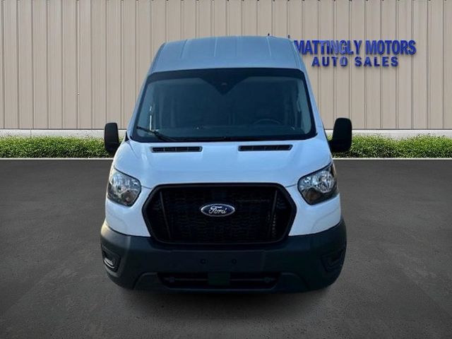 2023 Ford Transit Base