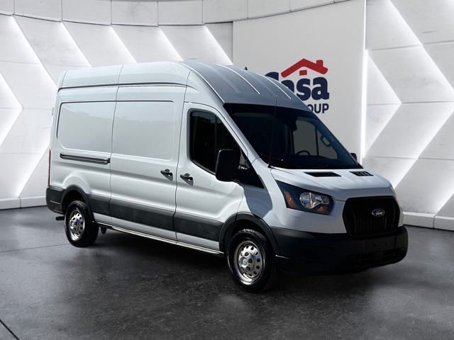 2023 Ford Transit Base