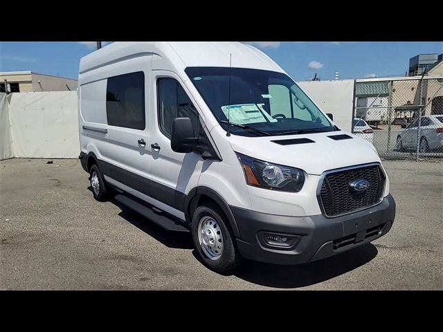 2023 Ford Transit Base