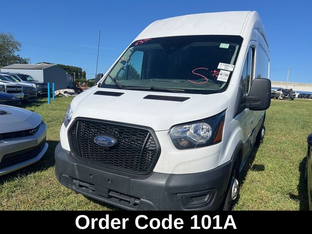 2023 Ford Transit Base