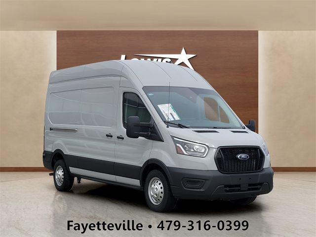 2023 Ford Transit Base