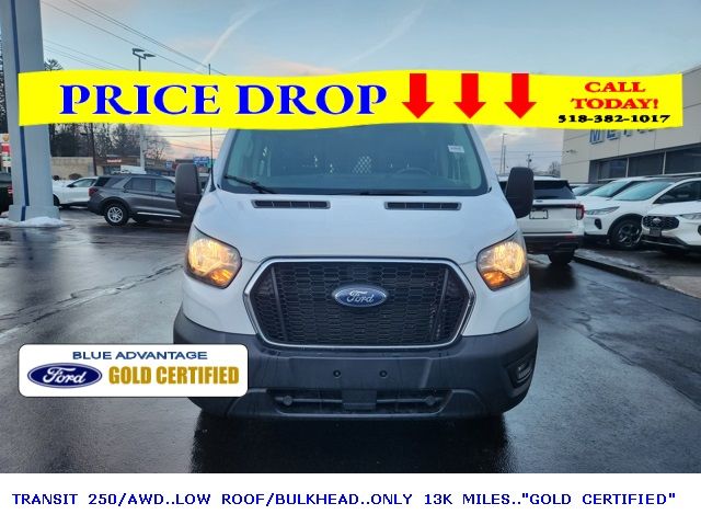 2023 Ford Transit Base