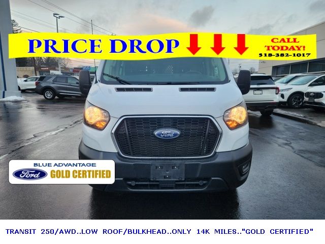 2023 Ford Transit Base