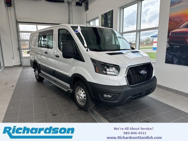 2023 Ford Transit Base