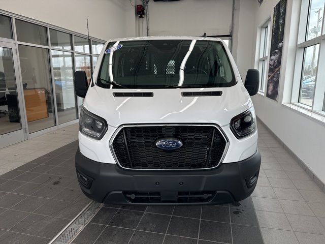 2023 Ford Transit Base