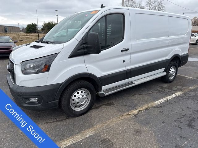 2023 Ford Transit Base