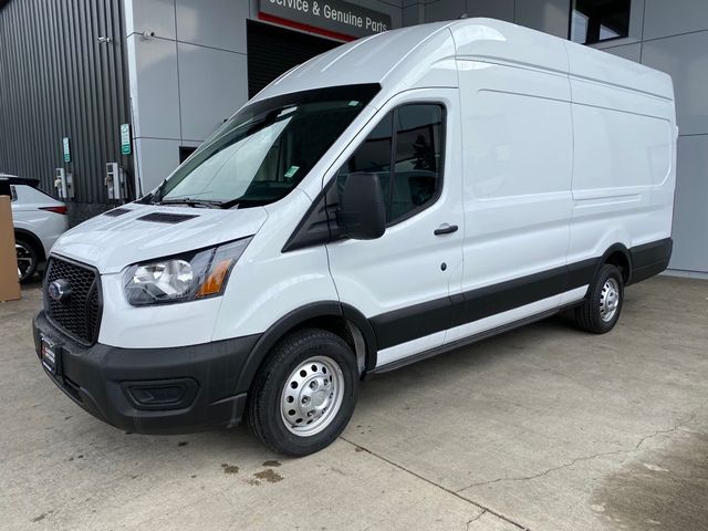 2023 Ford Transit Base