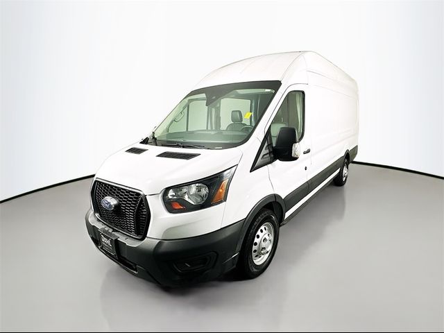 2023 Ford Transit Base