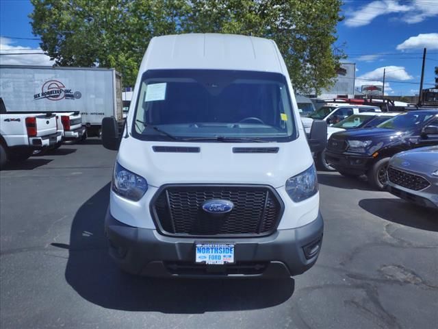 2023 Ford Transit Base